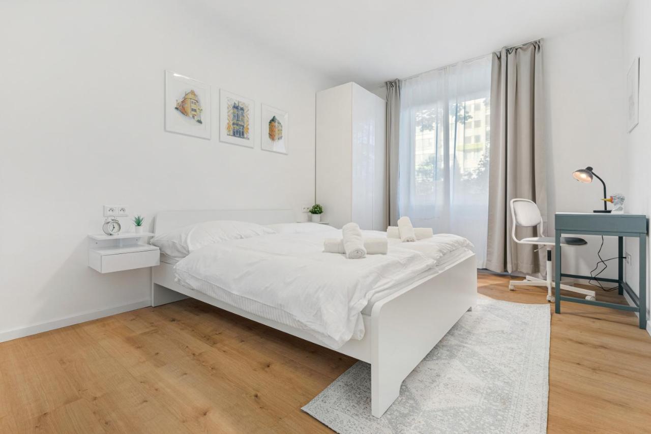 Bratislava Touch 2 Bedroom Apt Zewnętrze zdjęcie
